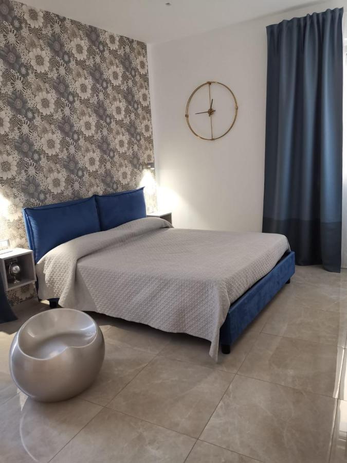 Margherita Boutique Rooms マルゲリータ・ディ・サヴォイア エクステリア 写真